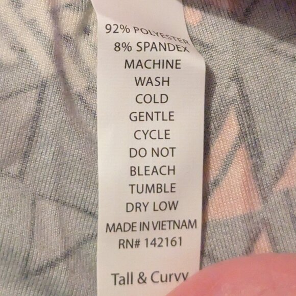 LuLaRoe TC Aztec Print Leggings - Picture 5 of 5